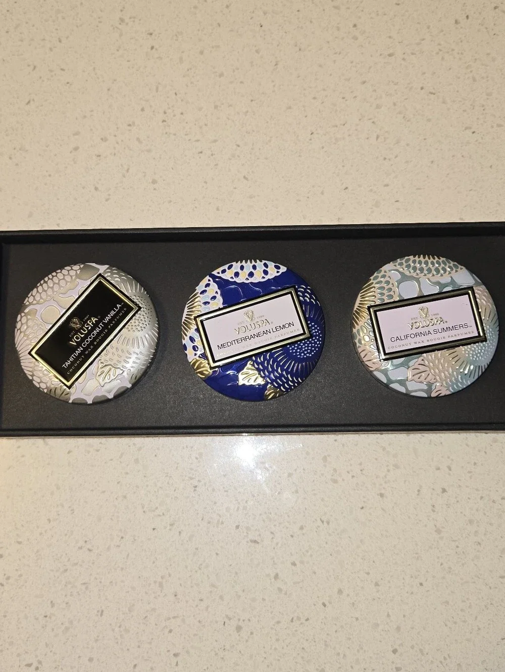 Voluspa Petite Tin Gift Set Of Four TOMATO Tin Plus TRIO